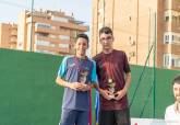Visita a las nuevas pistas de tenis del Pabell�n Central y clausura del curso de la Escuela municipal de tenis