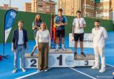 Visita a las nuevas pistas de tenis del Pabell�n Central y clausura del curso de la Escuela municipal de tenis