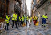 Operativo especial de limpieza de suelo en el casco hist�rico y el Ensanche