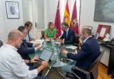 Reuni�n de trabajo sobre la ZAL de Cartagena con de la alcaldesa con el consejero, COEC y la Autoridad Portuaria